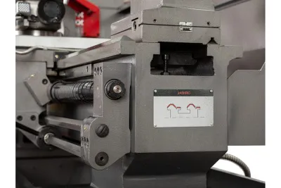 Фото JET BD-13G Токарный станок по металлу 400В в интернет-магазине ToolHaus.ru